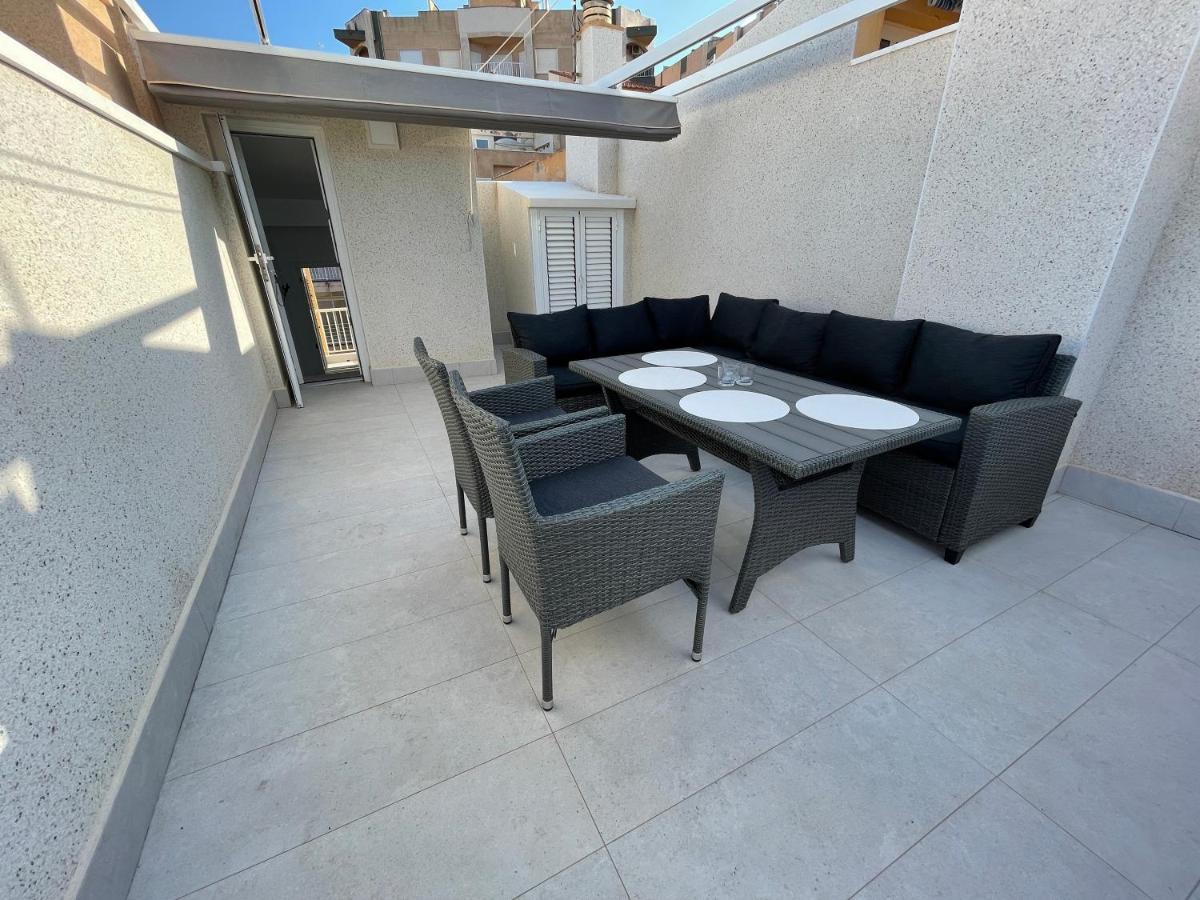 Casa Alexandra - Cosy 2Bedroom Duplex Torrevieja Eksteriør bilde
